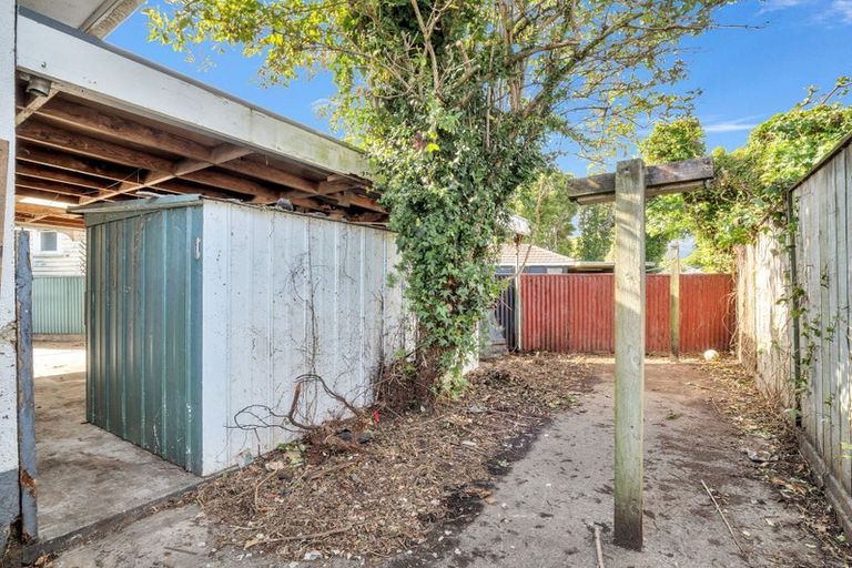 Photo of property in 202 Botanical Road, Takaro, Palmerston North, 4412