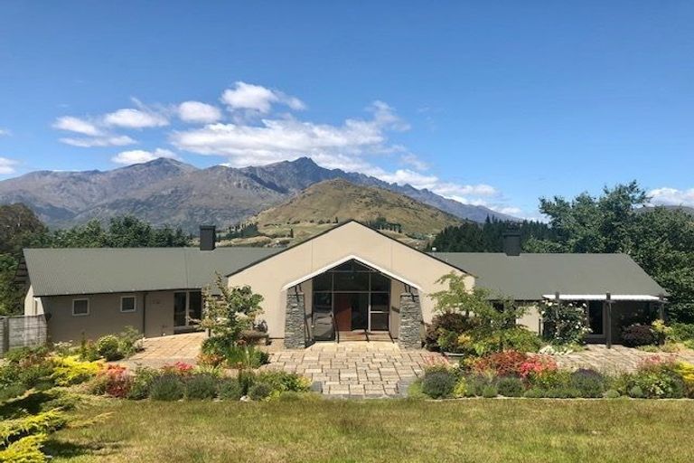 Photo of property in 408 Littles Road, Dalefield, Queenstown, 9371