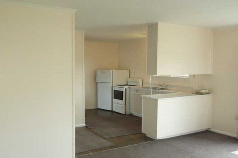 Photo of property in 2/8 Dover Street, St Albans, Christchurch, 8014