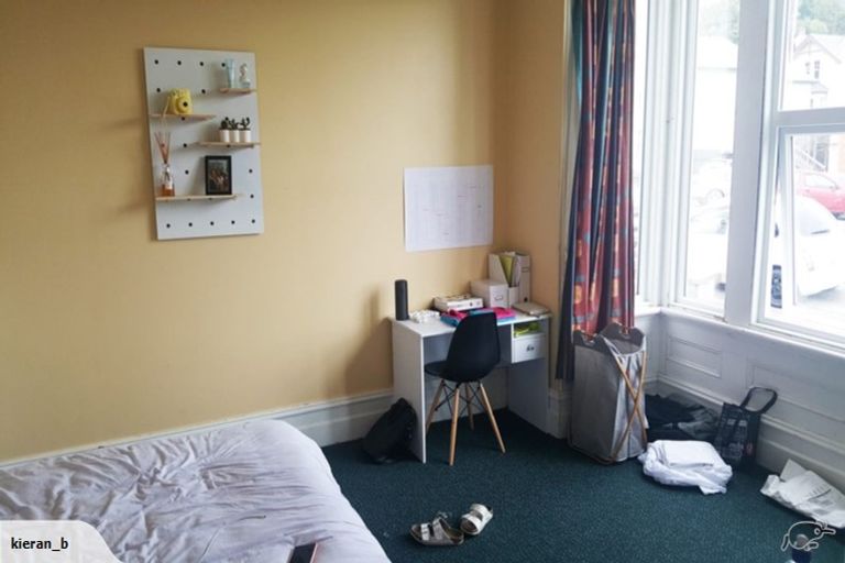 Photo of property in 120 Harbour Terrace, North Dunedin, Dunedin, 9016