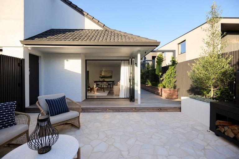 Photo of property in 44 Te Ngaio Road, Mount Maunganui, 3116