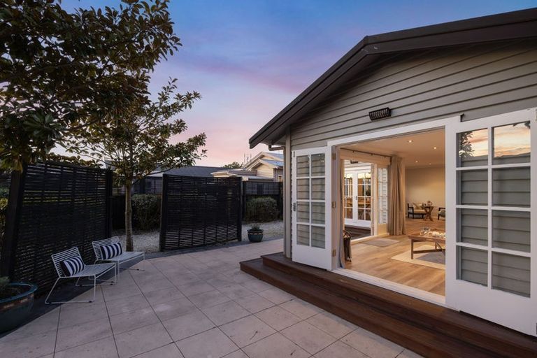 Photo of property in 33 Mersey Street, St Albans, Christchurch, 8014