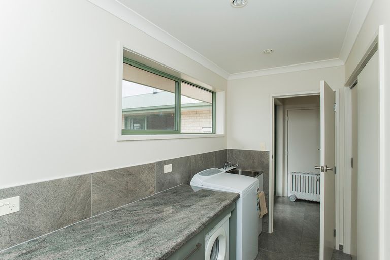 Photo of property in 26 Pohutukawa Grove, Lytton West, Gisborne, 4010