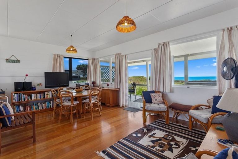 Photo of property in 787 State Highway 35, Tirohanga, Opotiki, 3197