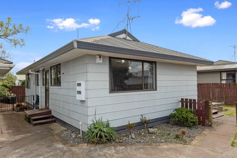 Photo of property in 52b Lloyd Drive, Nawton, Hamilton, 3200