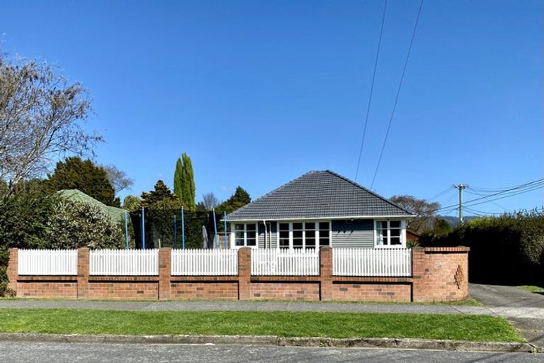 Photo of property in 93 Thackeray Street, Trentham, Upper Hutt, 5018