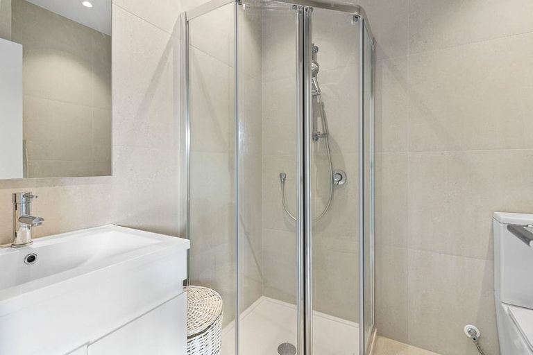 Photo of property in 22 Parenga Lane, Kumeu, 0810