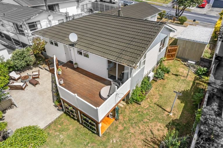 Photo of property in 3 Discovery Drive, Whitby, Porirua, 5024