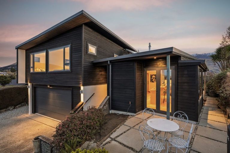 Photo of property in 187 Stone Street, Wanaka, 9305