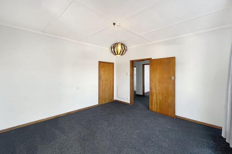 Photo of property in 23 Bulkeley Terrace, New Plymouth, 4310