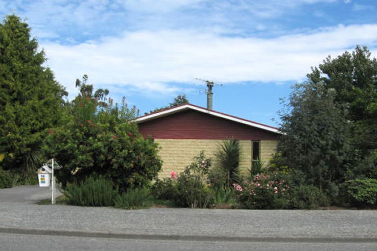 Photo of property in 16 Dunford Street, Rakaia, 7710