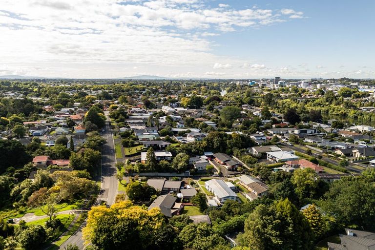 Photo of property in 75 Casey Avenue, Fairfield, Hamilton, 3214