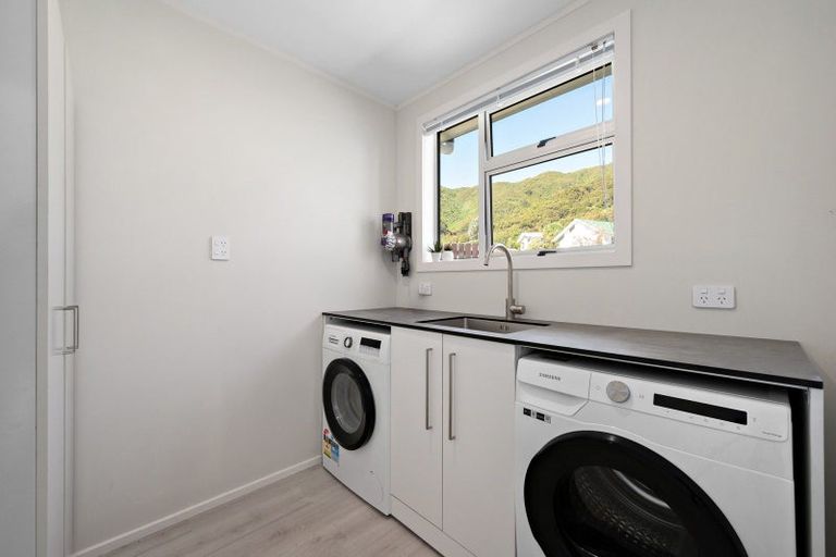 Photo of property in 35 Antrim Crescent, Wainuiomata, Lower Hutt, 5014
