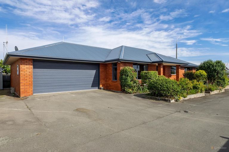 Photo of property in 180 North Street, West End, Timaru, 7910