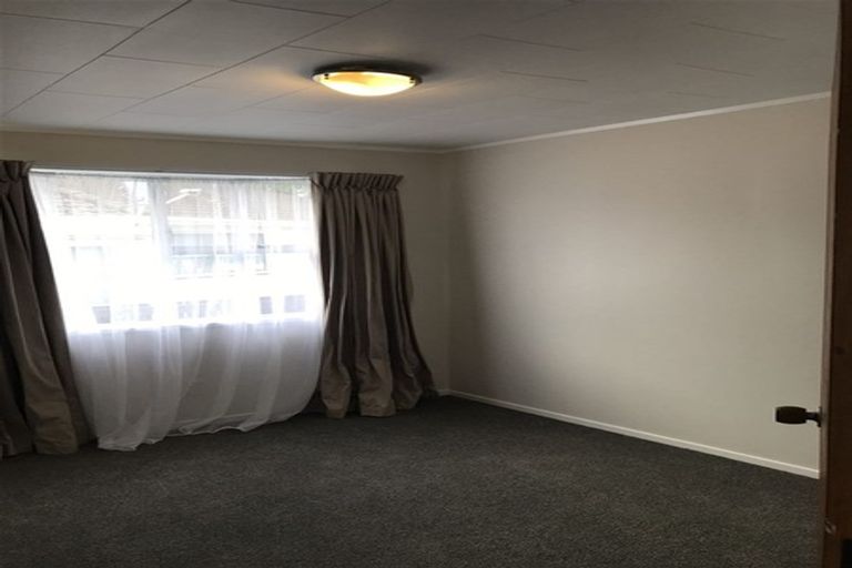 Photo of property in 51 Reelick Avenue, Pakuranga Heights, Auckland, 2010
