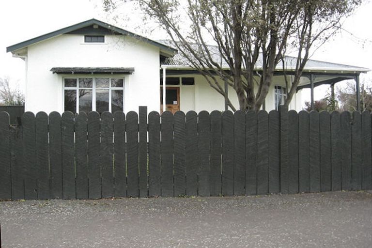 Photo of property in 1 Ngaio Street, West End, Palmerston North, 4412