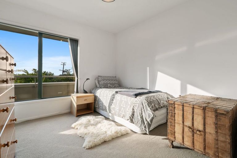 Photo of property in 265 Trig Road, Whitford, Howick, 2571