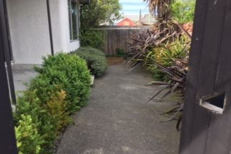Photo of property in 8 England Street, Phillipstown, Christchurch, 8011