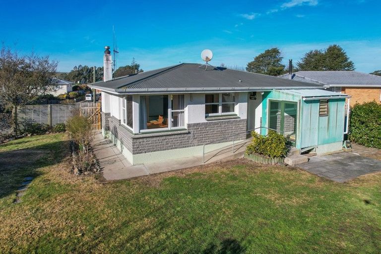 Photo of property in 23 Arthur Street, Holmes Hill, Oamaru, 9401