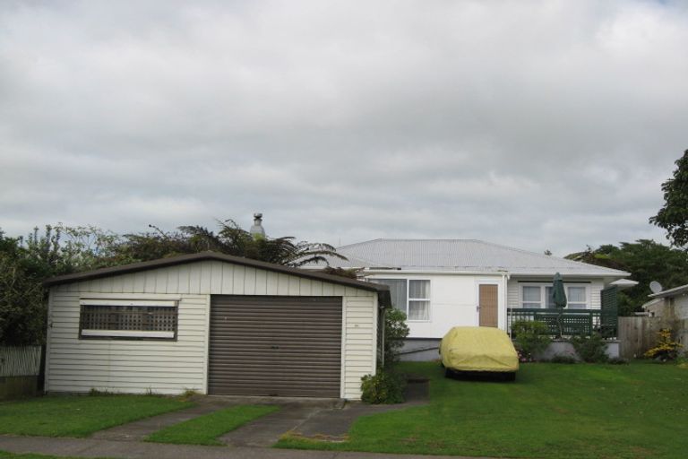 Photo of property in 31 Battiscombe Terrace, Waitara, 4320