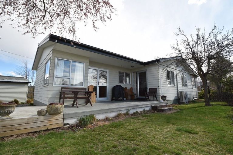 Photo of property in 60 Mackenzie Drive, Twizel, 7901