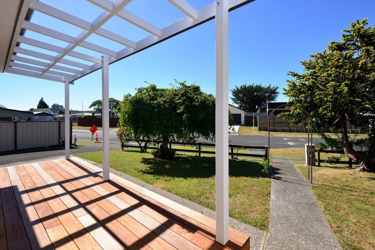 Photo of property in 23 Jasmine Avenue, Dinsdale, Hamilton, 3204