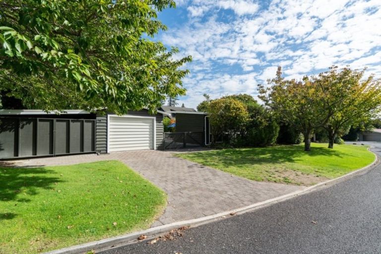 Photo of property in 21 Oregon Drive, Rainbow Point, Taupo, 3330