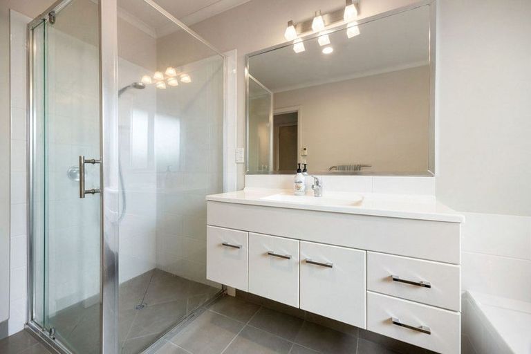 Photo of property in 18 Brancaster Place, Cambridge, 3434