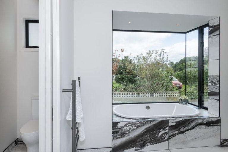 Photo of property in 1 Rutene Road, Kaiti, Gisborne, 4010