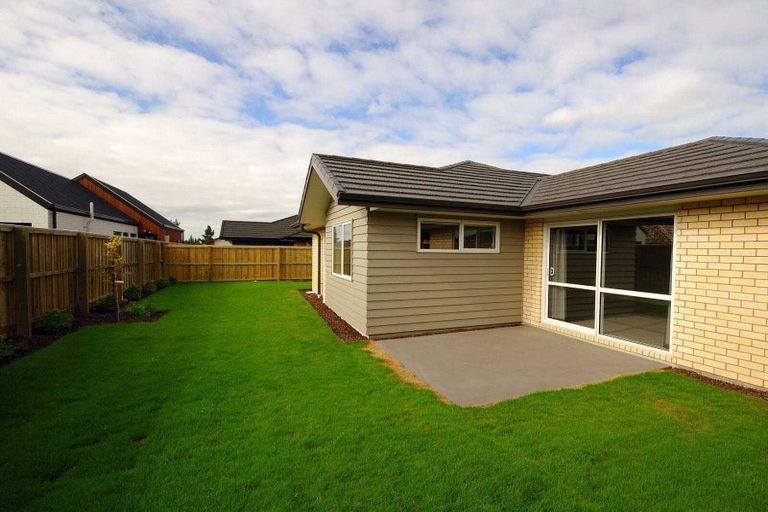 Photo of property in 18 Berners Way, Rolleston, 7615