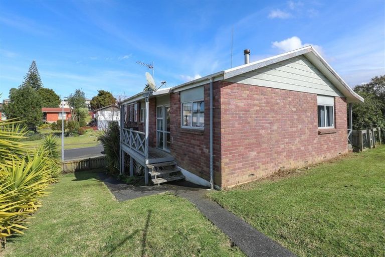 Photo of property in 3 Hartis Avenue, Huntly, 3700