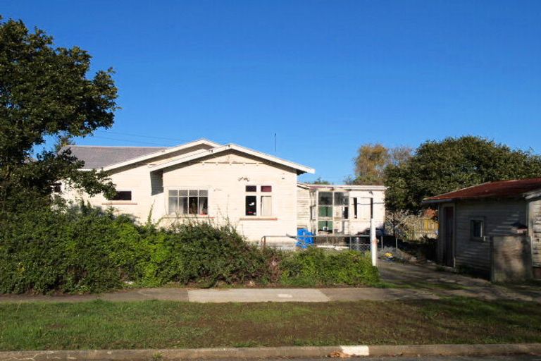 Photo of property in 22 Viola Avenue, Mangere East, Auckland, 2024