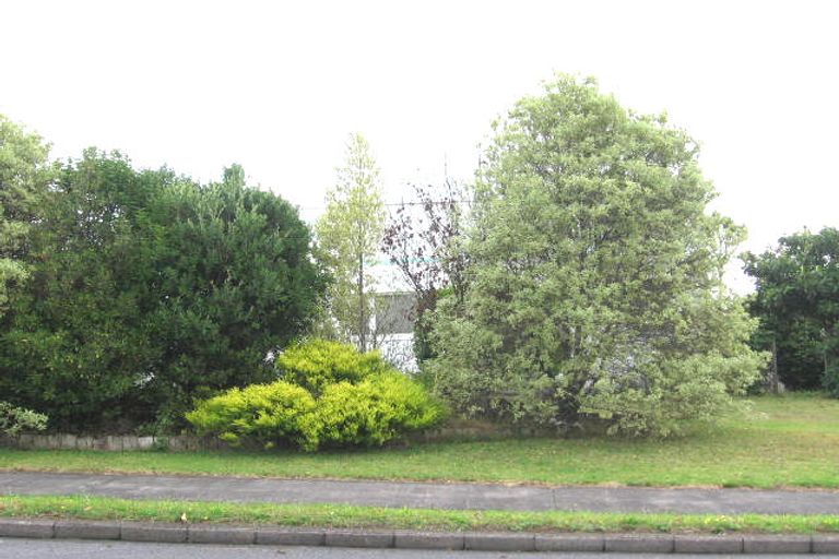 Photo of property in 11 Ambler Avenue, Glen Eden, Auckland, 0602