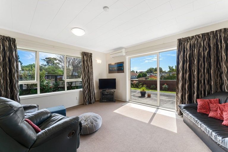 Photo of property in 126a Hillcrest Road, Raumati Beach, Paraparaumu, 5032