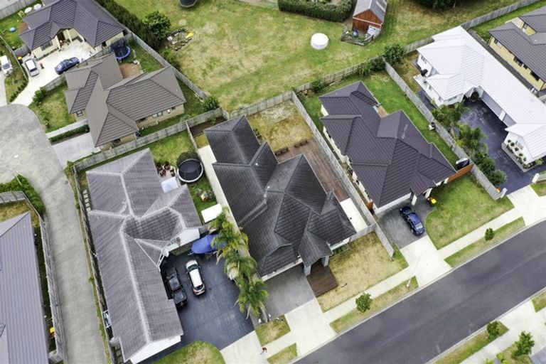 Photo of property in 52 Sirius Crescent, Rototuna North, Hamilton, 3210