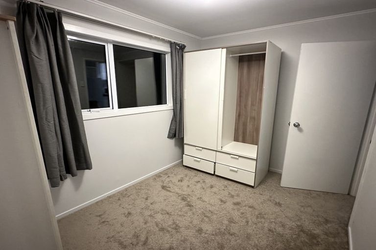 Photo of property in 18 Dunstall Place, Mangere Bridge, Auckland, 2022