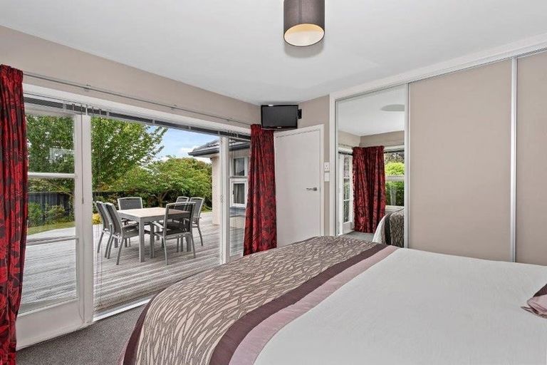 Photo of property in 37 Sledmere Street, Burnside, Christchurch, 8053