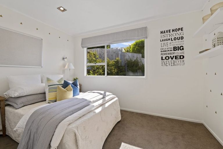 Photo of property in 9 Serrata Place, Browns Bay, Auckland, 0630