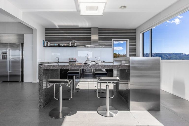 Photo of property in 22 Milford Street, Aotea, Porirua, 5024