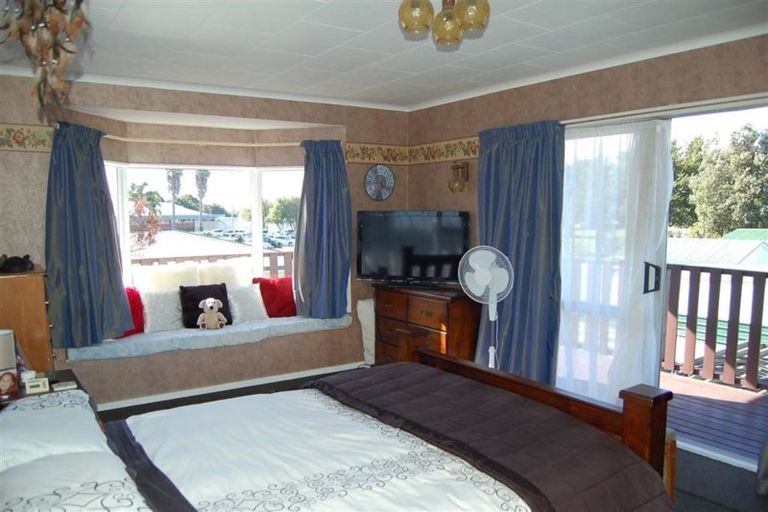 Photo of property in 13 Menin Road, Onekawa, Napier, 4110