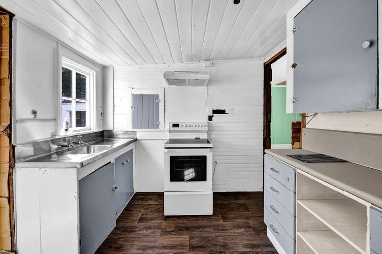 Photo of property in 20 Furlong Street, Hawera, 4610