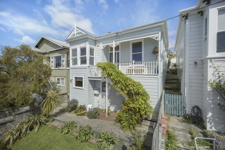 Photo of property in 5 Burwah Street, Berhampore, Wellington, 6023