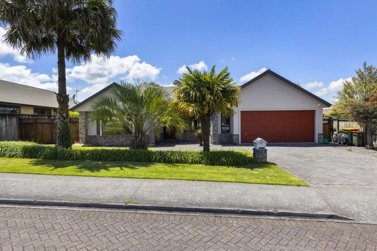 Photo of property in 68 Callum Brae Drive, Rototuna, Hamilton, 3210
