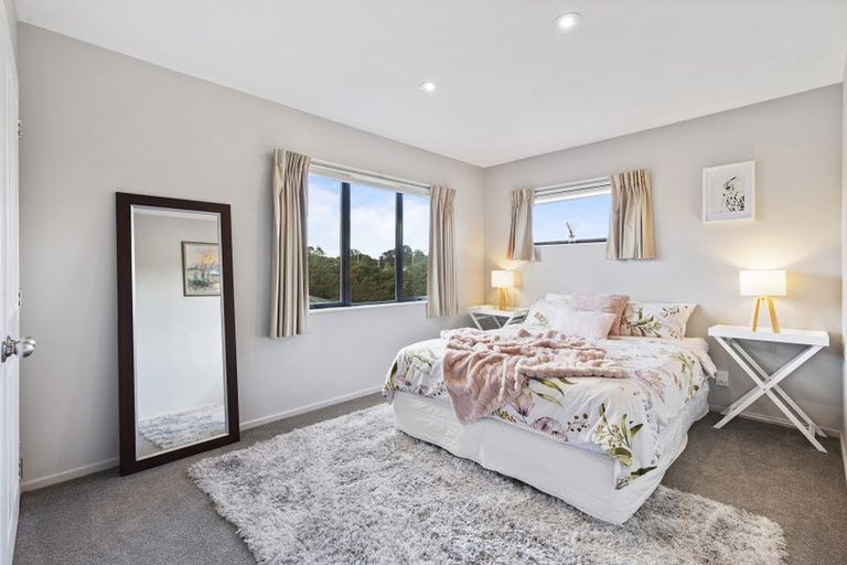 Photo of property in 6 Sample Road, Albany, Auckland, 0632