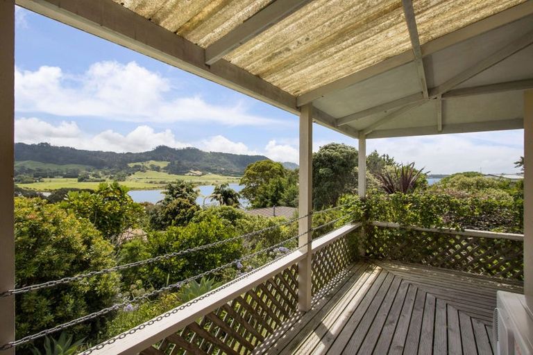 Photo of property in 261 Tanners Point Road, Tanners Point, Katikati, 3177