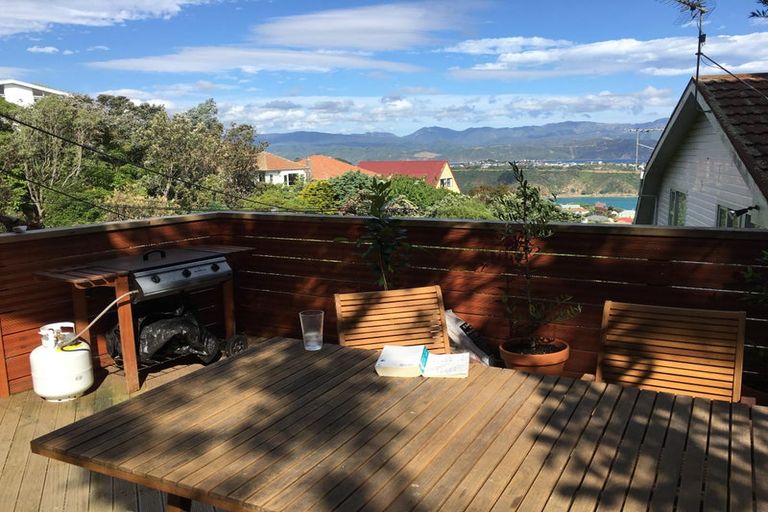 Photo of property in 2/17 Hepara Street, Hataitai, Wellington, 6021