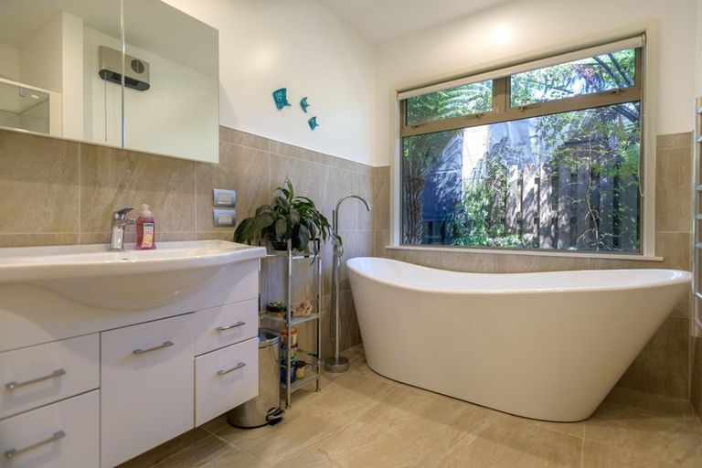 Photo of property in 28 Wastney Terrace, Marybank, Nelson, 7010