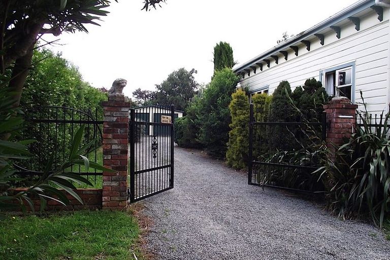 Photo of property in 48 Kent Street, Carterton, 5713