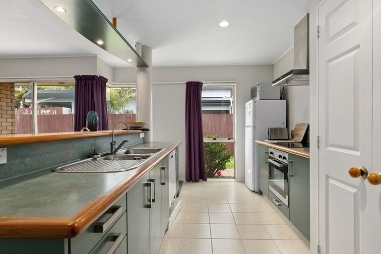 Photo of property in 31 Bramley Drive, Rototuna, Hamilton, 3210