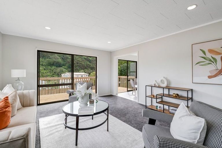 Photo of property in 148 Lynn Road, Bayview, Auckland, 0629